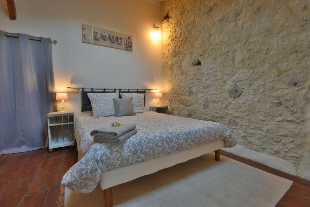 Chambre D'Hotes L'Altitude - Domaine La Rose Des Vents Castelnau-sur-lʼAuvignon エクステリア 写真